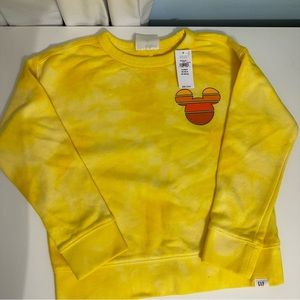 Gap x Disney & Friends Yellow Sweatshirt size 5